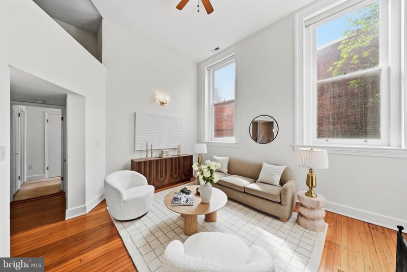 301 G St NE #11, Washington, DC 20002