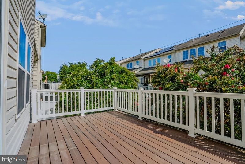723 Olive Wood Ln, Brooklyn Park, MD 21225