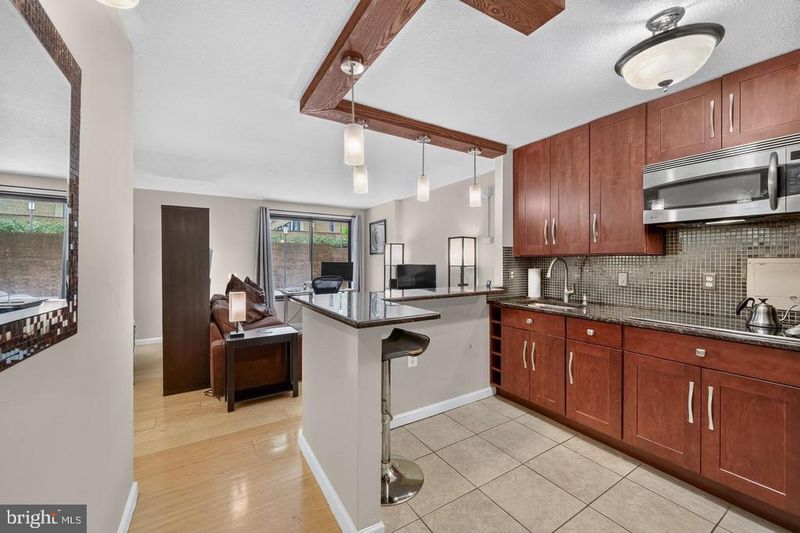 1718 P St NW #T9, Washington, DC 20036