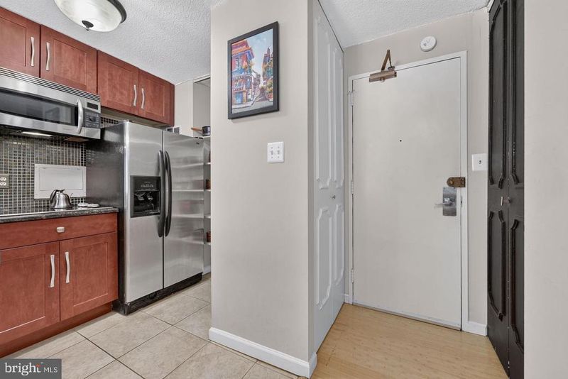 1718 P St NW #T9, Washington, DC 20036