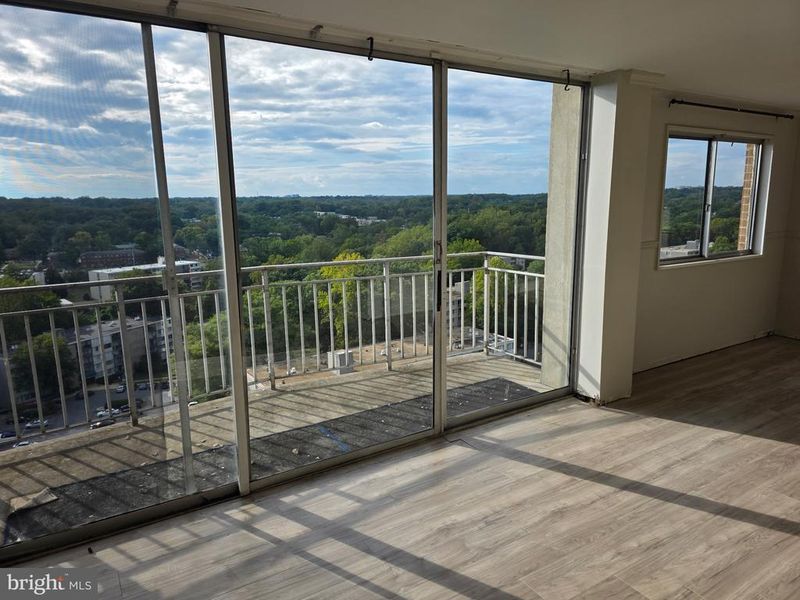 1836 Metzerott Rd #2004, Hyattsville, MD 20783