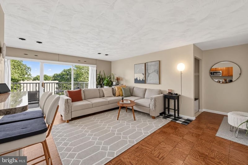 2636 Wagon Dr #269, Alexandria, VA 22303