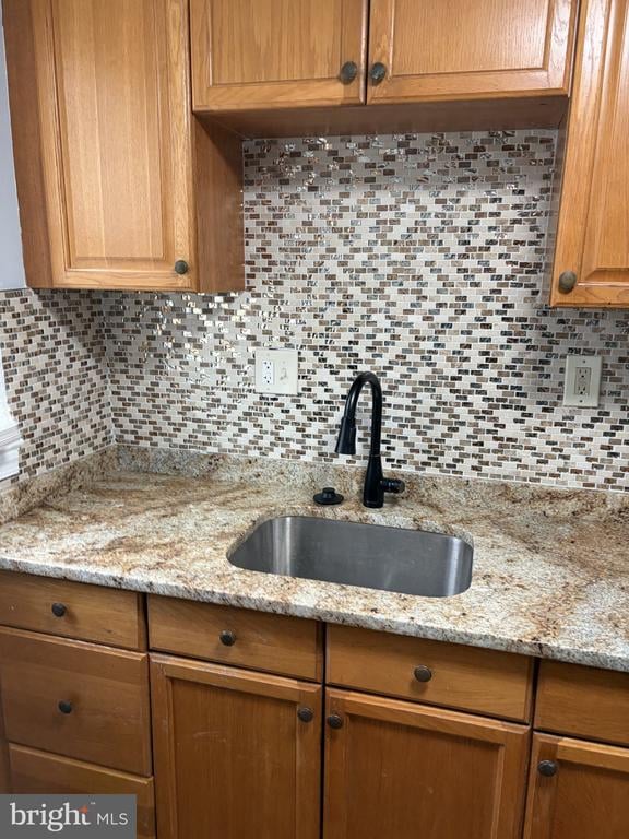 2801 Iverson St #123, Temple Hills, MD 20748