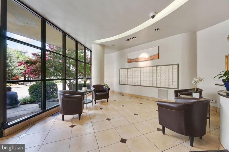 2141 I St NW #809, Washington, DC 20037