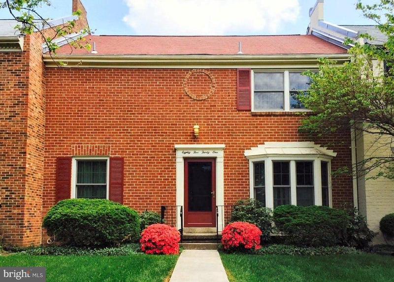 8531 Forrester Blvd, Springfield, VA 22152