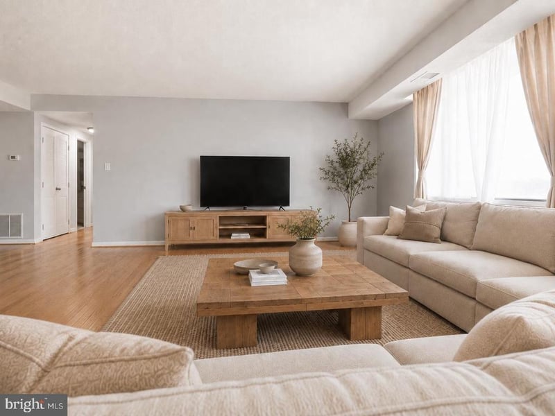 3713 S George Mason Dr #810, Falls Church, VA 22041