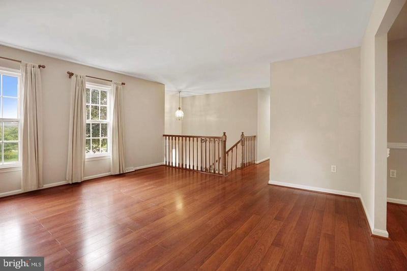 7620 Maritime Ln, Springfield, VA 22153