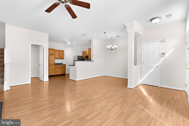 8738 Bright Meadow Ct, Odenton, MD 21113