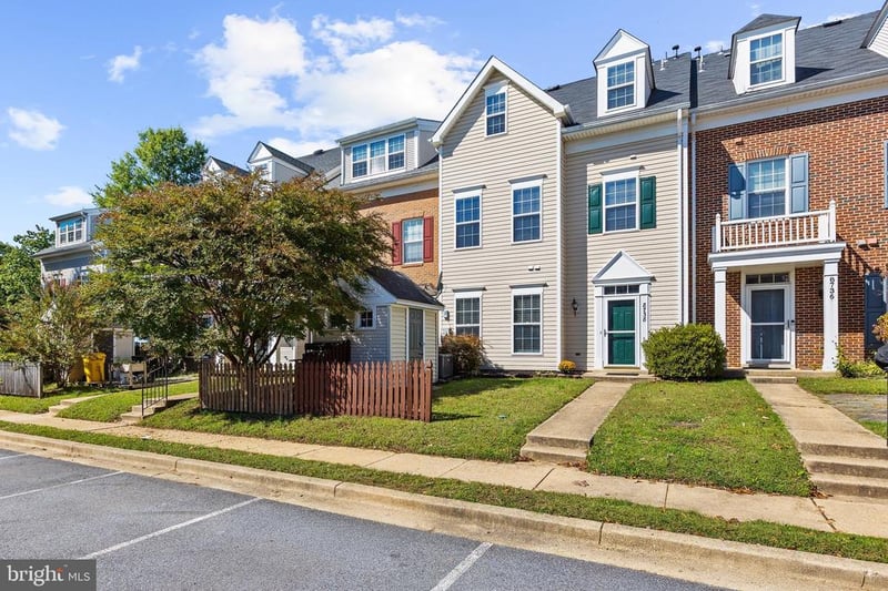8738 Bright Meadow Ct, Odenton, MD 21113