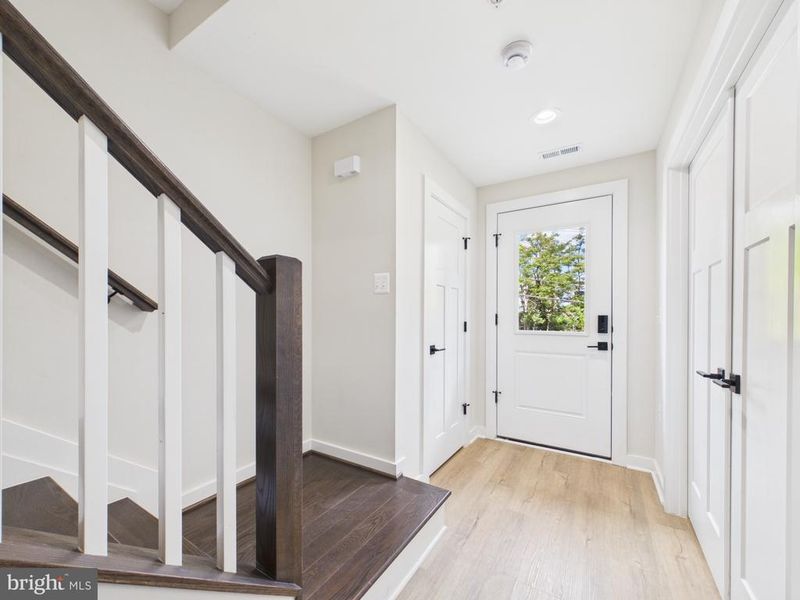 6332 Stevenson Ave, Alexandria, VA 22304