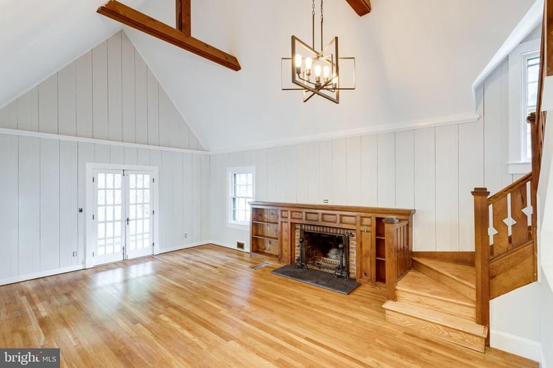 4215 Vacation Ln, Arlington, VA 22207