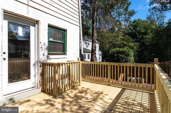 4215 Vacation Ln, Arlington, VA 22207