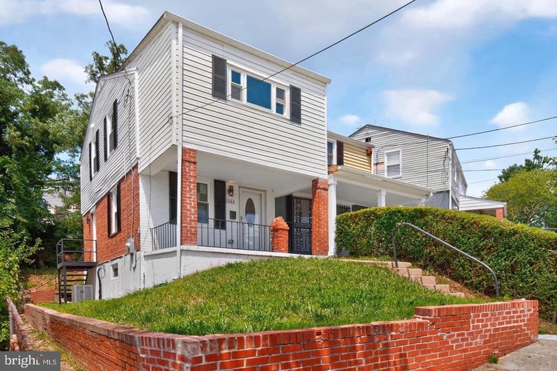 844 50th Pl NE, Washington, DC 20019