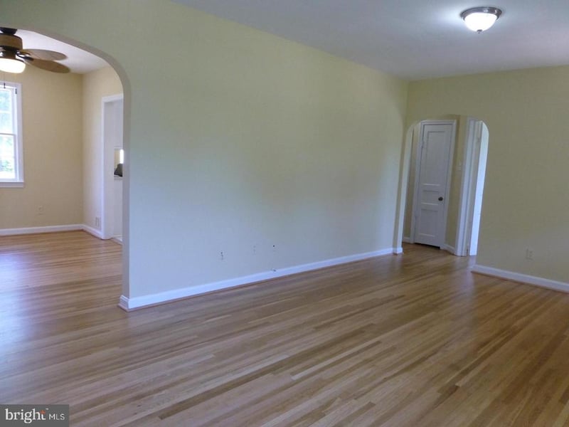 5301 N Carlin Springs Rd, Arlington, VA 22203