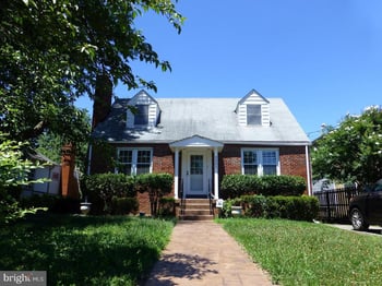 5301 N Carlin Springs Rd, Arlington, VA 22203