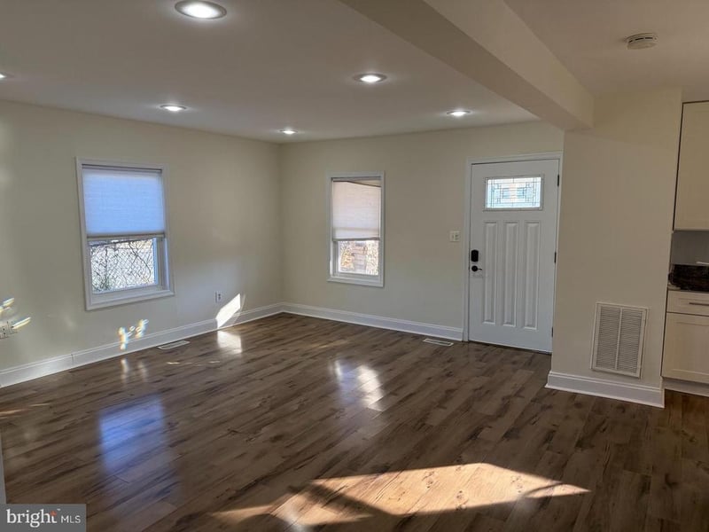 9300 Sanger St, Lorton, VA 22079