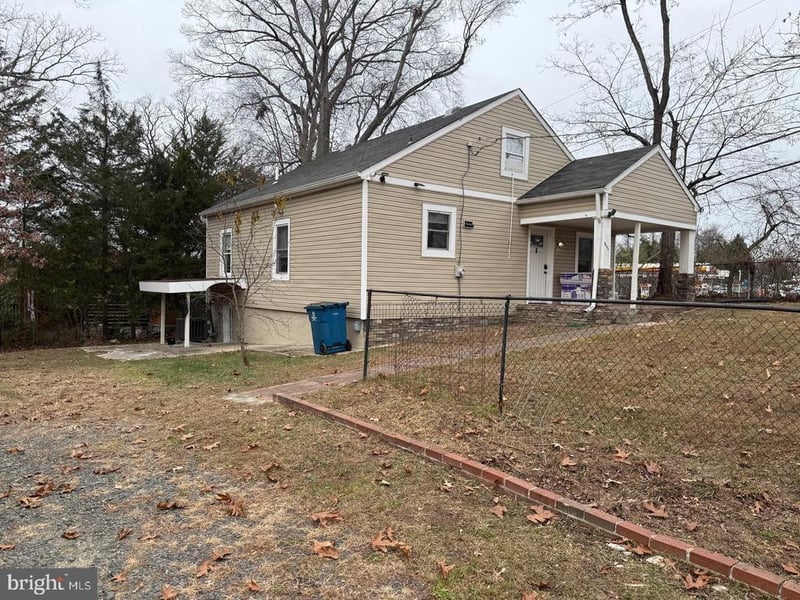 9300 Sanger St, Lorton, VA 22079