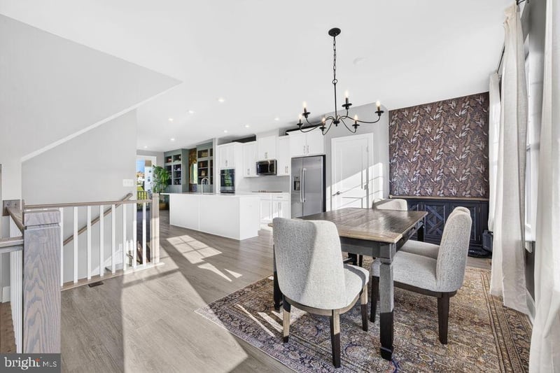 10537 Waterbury Woods Way, Manassas, VA 20112