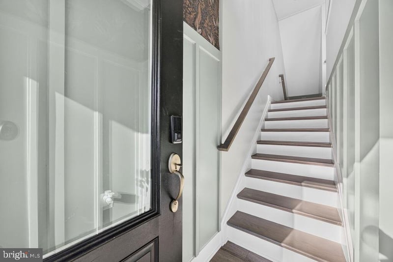 10537 Waterbury Woods Way, Manassas, VA 20112