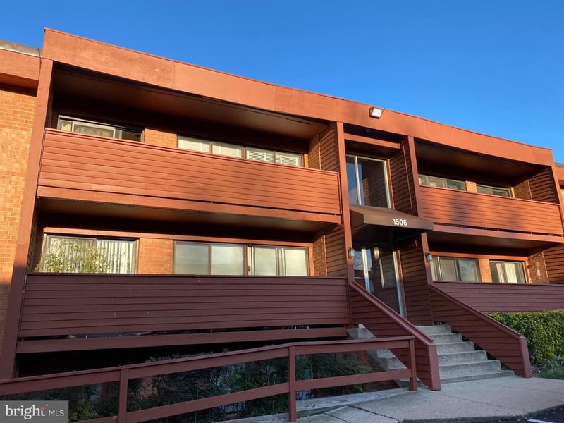 1506 S George Mason Dr #2, Arlington, VA 22204
