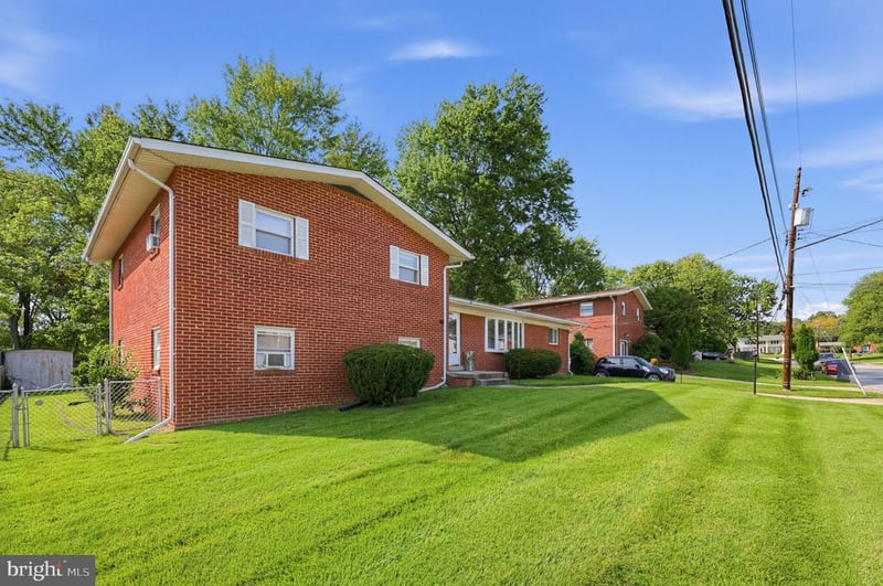 6909 Calvin St, Fort Washington, MD 20744