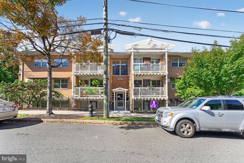 2617 Douglas Pl SE #102, Washington, DC 20020