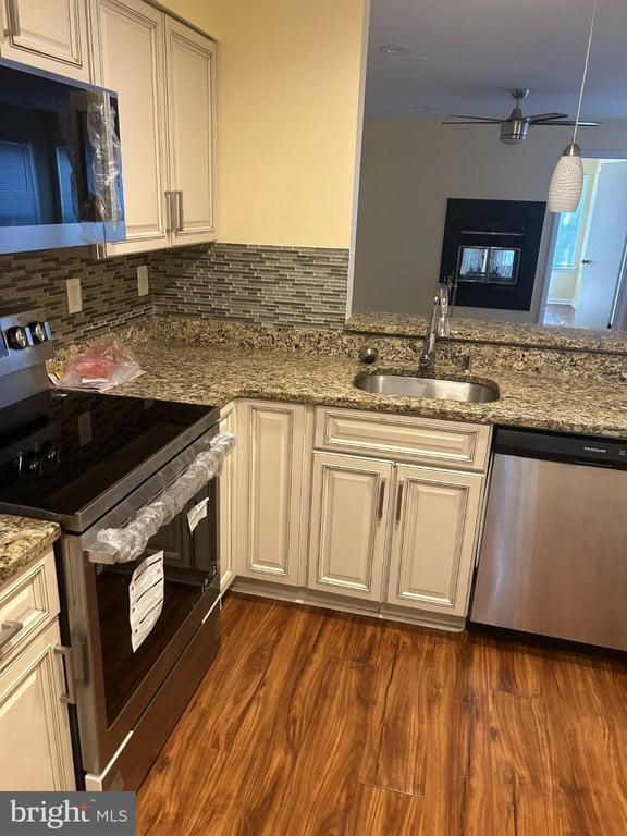 3803 Ski Lodge Dr #103, Burtonsville, MD 20866