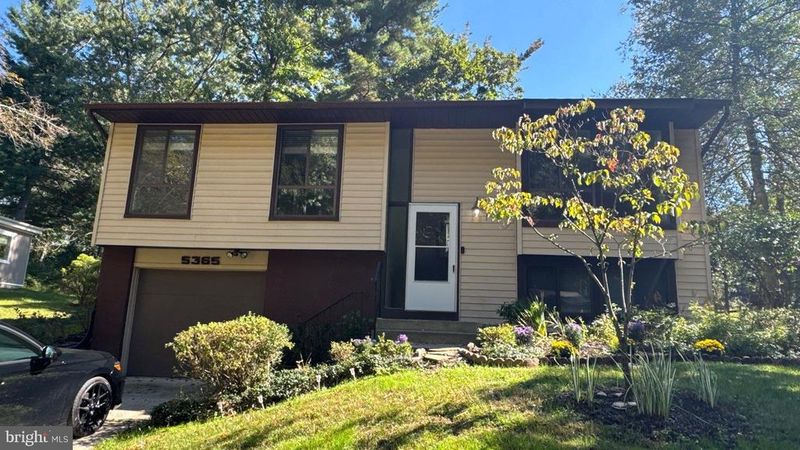 5365 Thunder Hill Rd, Columbia, MD 21045