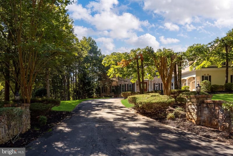 11602 Stonewall Jackson Dr, Spotsylvania, VA 22551