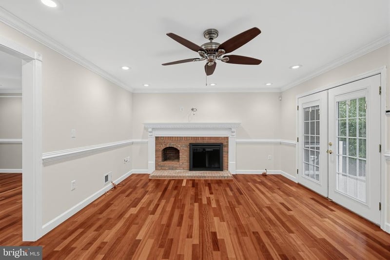 1516 Arbor View Rd, Silver Spring, MD 20902