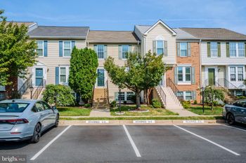 45328 Gable Sq, Sterling, VA 20164