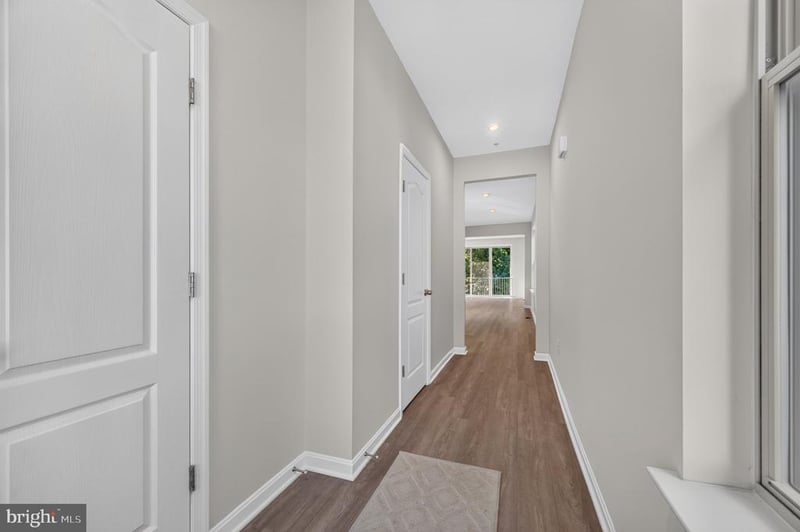 1528 Crampton St, Brunswick, MD 21716