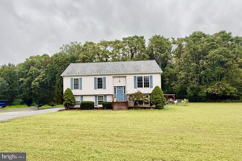 9805 Pamunkey Dr, King George, VA 22485