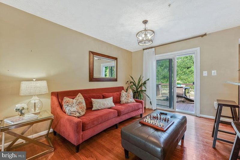 7600 Mezmer Ln, Clinton, MD 20735