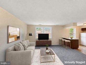 3823 W St SE #201, Washington, DC 20020