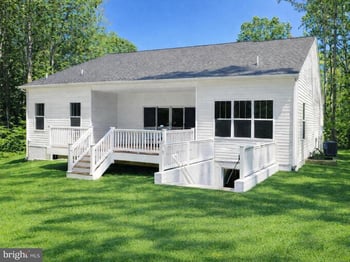 5850 Haleys Mill Rd, Spotsylvania, VA 22551
