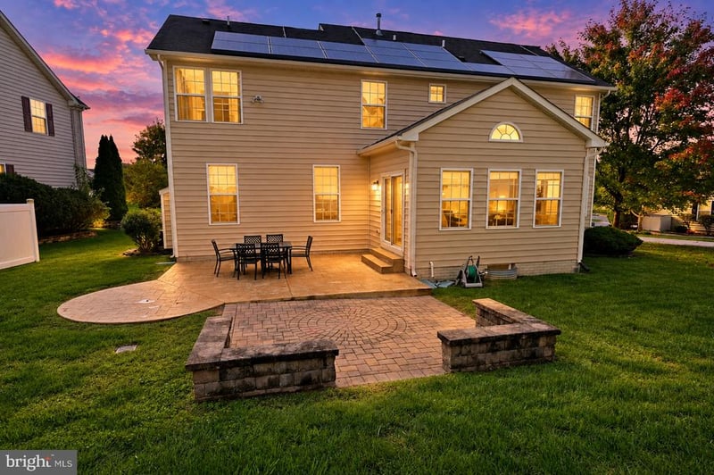 2956 Kincaid Dr, Waldorf, MD 20603