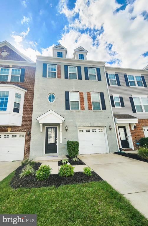 9157 Fox Stream Way, Upper Marlboro, MD 20772