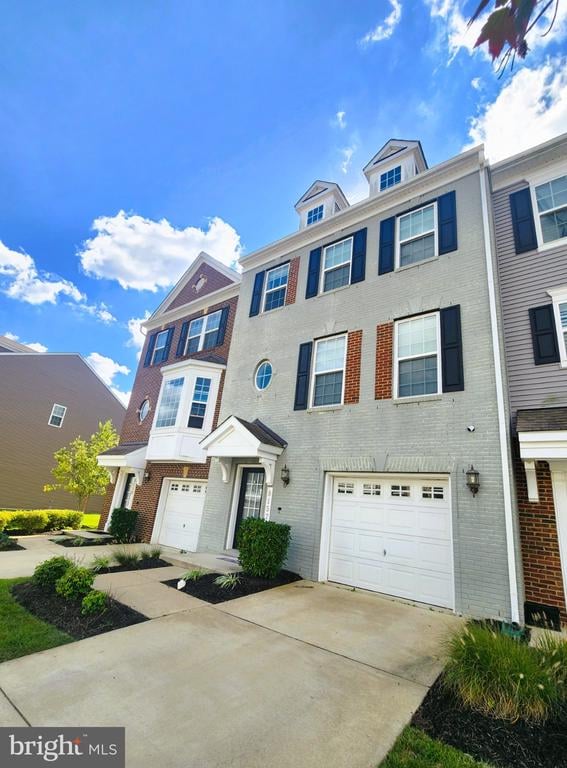 9157 Fox Stream Way, Upper Marlboro, MD 20772