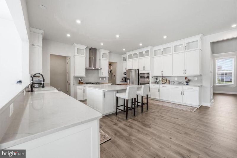 7301 Sugar Magnolia Loop, Gainesville, VA 20155
