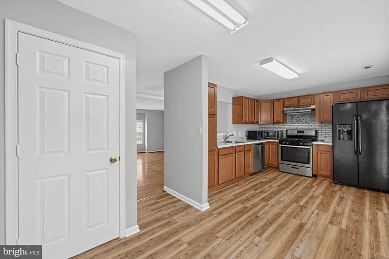 910 Southern Ave SE #1, Washington, DC 20032