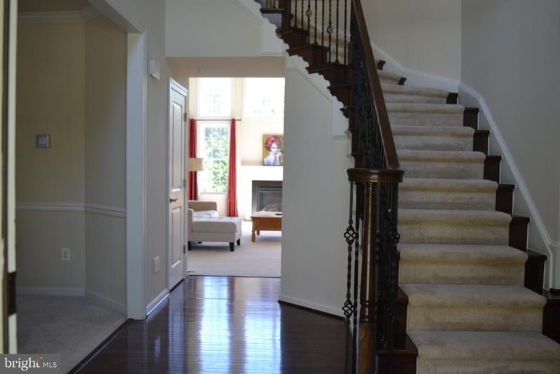 11221 Kinsale Ct, Ellicott City, MD 21042