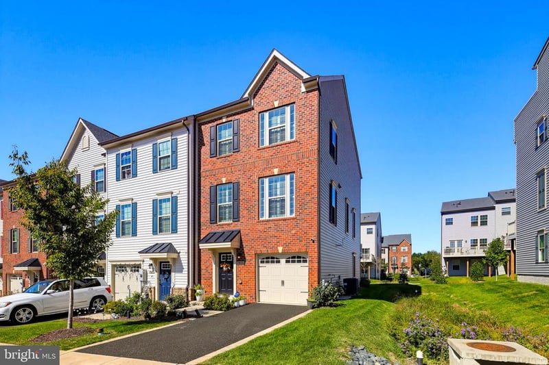 7905 Mine Run Rd, Hanover, MD 21076
