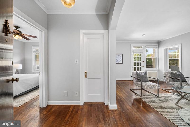 5112 Connecticut Ave NW #209, Washington, DC 20008