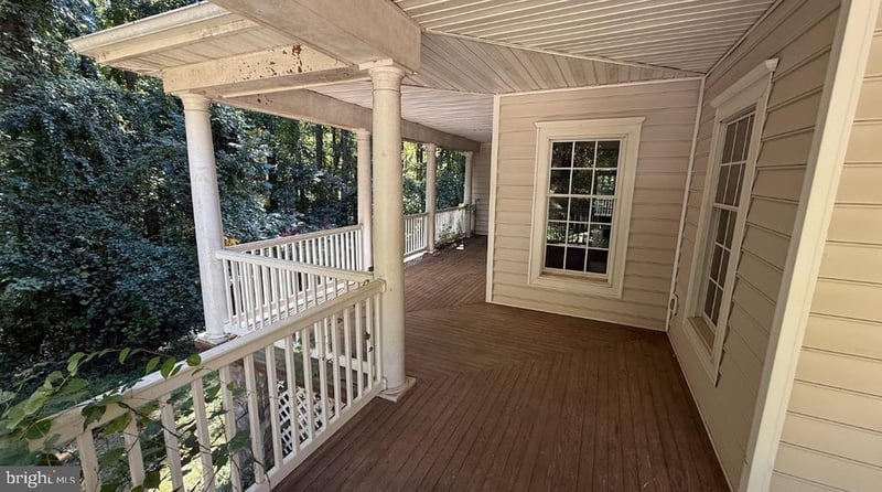 4738 Holly Ave, Fairfax, VA 22030