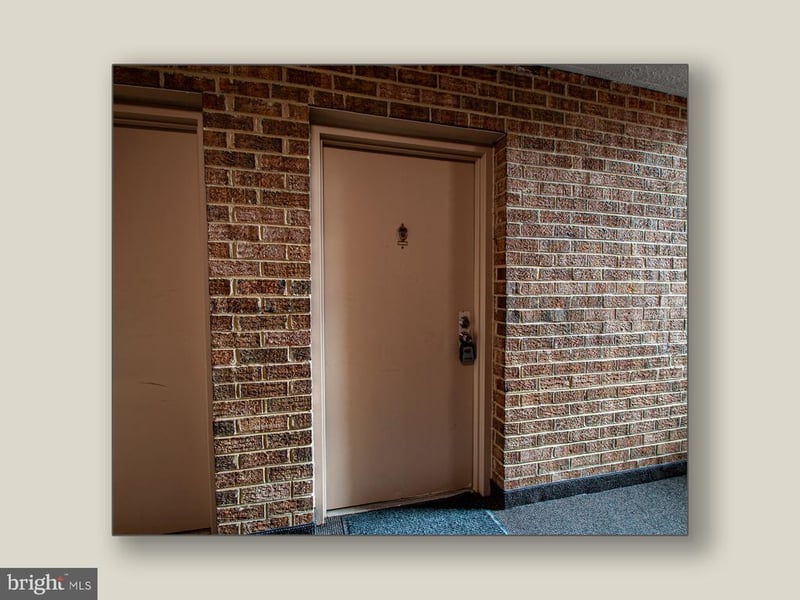 11206 Cherry Hill Rd #104, Beltsville, MD 20705