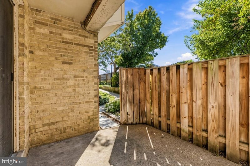 1701 Kenwood Ave, Alexandria, VA 22302