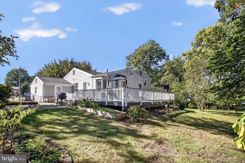 13708 Pitkin Ct, Chantilly, VA 20151