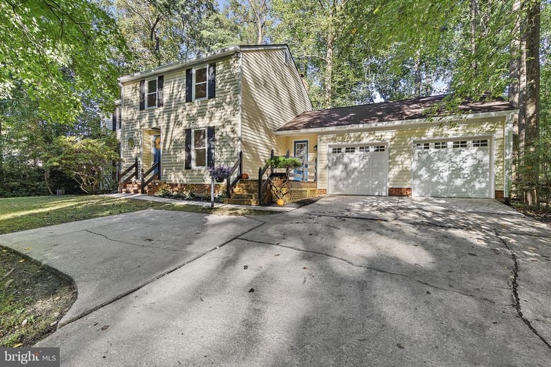 10384 Launcelot Ln, Columbia, MD 21044