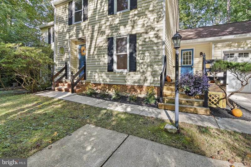 10384 Launcelot Ln, Columbia, MD 21044